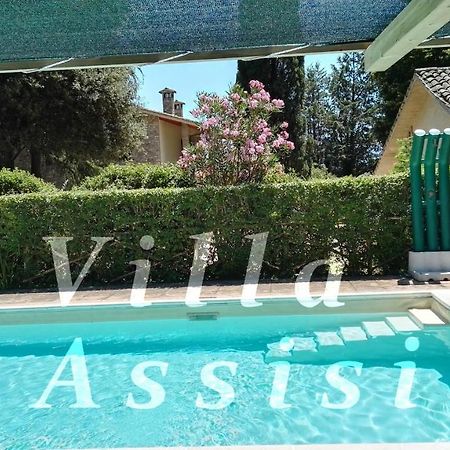 Villa Con Piscina Ασίζη Εξωτερικό φωτογραφία